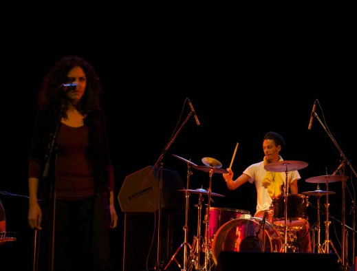 يتناول موضوع العودة تحت شعار 